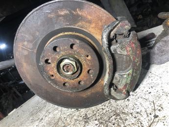 Fiat Doblo 2000-2010 Sağ Ön Fren Kaliperi