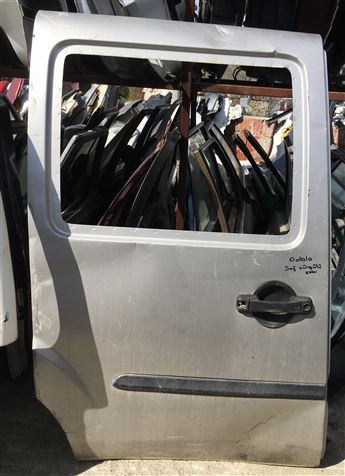 Fiat Doblo 2001-2010 (Açık-Camlı) Çıkma Sağ Sürgülü Kapı