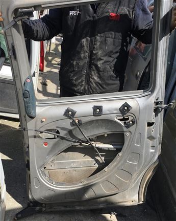 Fiat Doblo 2004-2010 (Açık-Camlı) Sağ Sürgülü Kapı