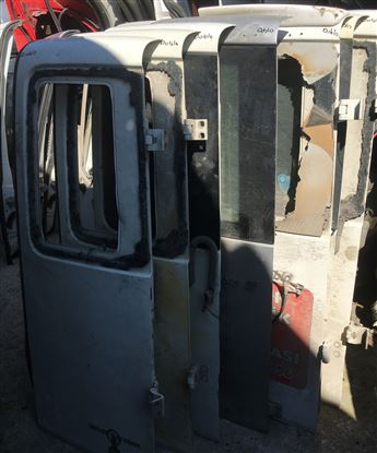 Fiat Doblo 2004-2010 (Sağ Kanat) Çıkma Bagaj Kapağ