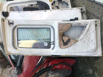 Fiat Doblo 2004-2010 (Sağ Kanat) Çıkma Bagaj Kapağ