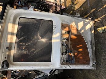 Fiat Doblo 2004-2010 (Sol Kanat) Çıkma Bagaj Kapağ