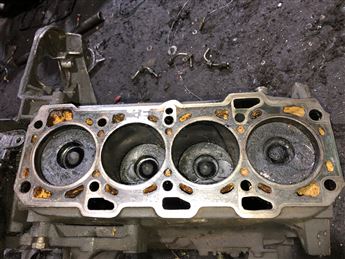 Fiat Doblo Marea Stilo 1.9 JTD Yarım Motor