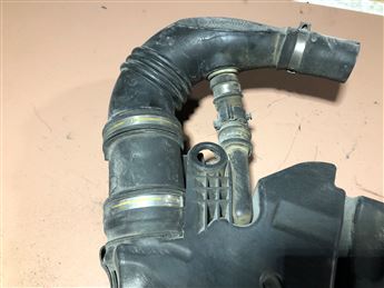 Fiat Egea Linea Grande Punto 1.3 JTD Euro 5 Hava Filtre Kutusu 51946045