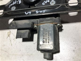 Fiat Fiorino Nemo Bipper Sağ Ön Kapı Cam Krikosu