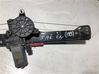 Fiat Grande Punto EVO (199) 2005-12 Sağ Ön Kapı Cam Krikosu 51723317