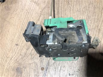 Fiat Linea Sağ Ön Kapı Kilidi