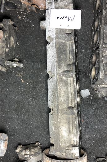 Fiat Marea 1.6 Çıkma Eksantrik Mili ve Eksantrik Muhafazası