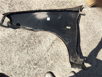 Fiat Palio Sağ Ön Çamurluk