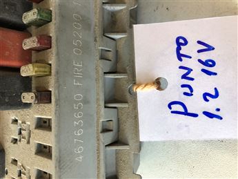 Fiat Punto 1.2 1999/03 Sigorta Kutusu 46763650