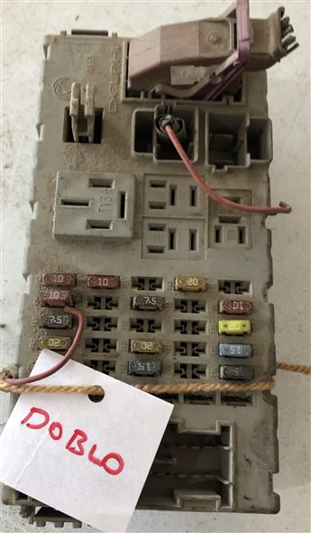 Fiat Punto 1.3 JTD 16V Sigorta Kutusu 51735172 NPL