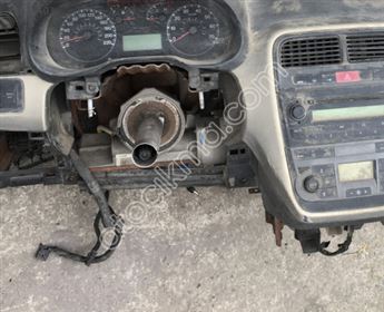 Fiat Punto 1.4 Dynamic 2005-2011 Elektrikli Direks