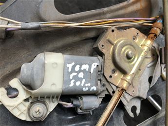 Fiat Tempra Tipo Elektrikli Sol Ön Kapı Cam Krikosu