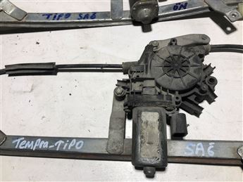 Fiat Tempra Tipo Sağ Ön Kapı Cam Krikosu (2)