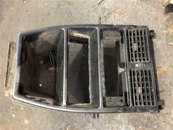 Fiat Uno Kontrol Paneli Çerçevesi