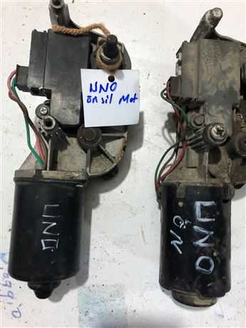 Fiat Uno Ön Cam Silecek Motoru