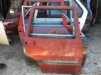 Fiat Uno Sağ Arka Kapı