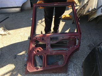 Fiat Uno Sağ Arka Kapı