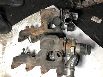 Ford Connect 1.8 TDCi (75-90 Hp Turbolu) Egzoz Manifoldu