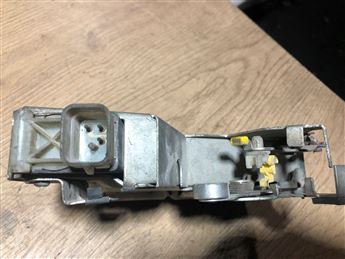 Ford Connect 2002-2010 Sağ Sürgülü Kapı Kilidi (Orjinal)