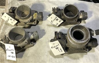 Ford Escort 1.6 1995-02 KM6 Gaz-Boğaz Kelebeği (95