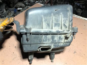 Ford Escort 1.6 CLX Hava Filtre Kutusu (Lokal Çatlak VAr)