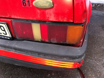 Ford Escort 1986-1990 Sağ Arka Stop Lambası