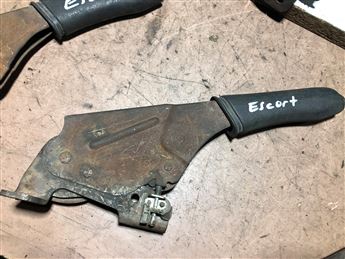 Ford Escort 1991-2000 El Freni Kolu Tabancası