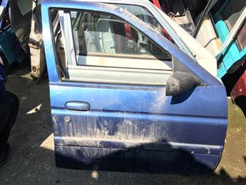Ford Escort 1993-2000 Sağ Ön Kapıı