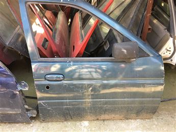 Ford Escort 1993-2000 Sağ Ön Kapıı