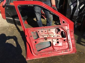 Ford Escort 1993-2000 Sol Ön Kapı