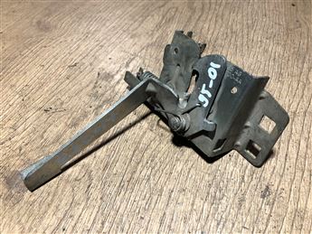 Ford Escort 1995-2001 Kaput Kilidi (Orjinal) 95AG16700AA