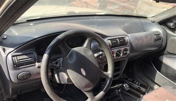 Ford Escort 1996 Göğüslük Torpido