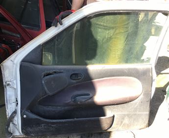 Ford Escort Coupe (Tek Kapı) Sağ Ön Kapı