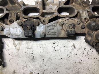 Ford Escort Enjektör Flanşı