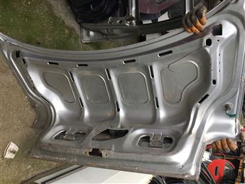 Ford Escort Sedan Çıkma Bagaj Kapağı