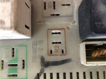 Ford Escort Sigorta Kutusu 97AG14A073ED-95AG14A073