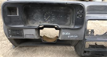 Ford Eskort 1.3 1986-90 Göğüslük Torpido