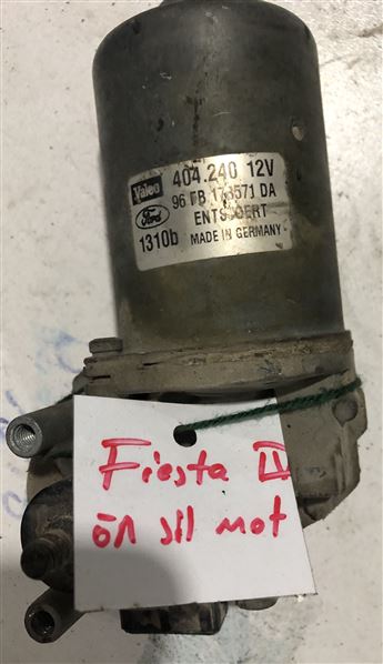 Ford Festiva 4 Ön Cam Silecek Motoru 404 240