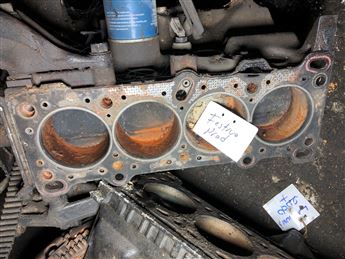 Ford Festiva Kia Pride Yarım Motor