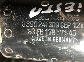 Ford Fiesta 1982-1990 Ön Cam Silecek Motoru (2)