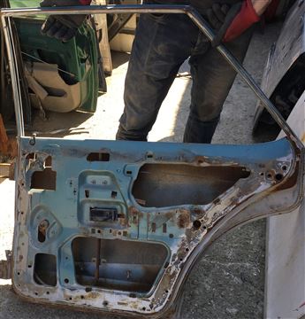 Ford Granada 1980 Sağ Arka Kapı