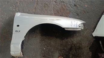 Ford Mondeo 1992-1996 Sağ Ön Çamurluk