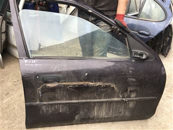 Ford Mondeo 1993-2001 Sağ Ön Kapı