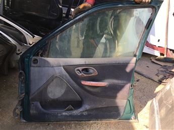 Ford Mondeo 1993-2001 Sağ Ön Kapı