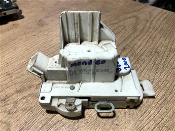 Ford Mondeo 1996-2000 Sol Ön Kapı Kilidi (Orjinal)