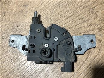 Ford Mondeo 2001-2007 Kaput Kilidi (Orjinal)