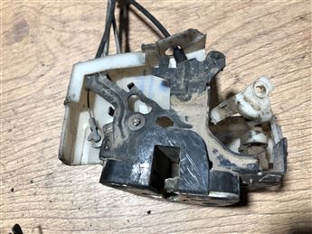 Ford Ranger Mazda BT-50 2006-20012 Sol Ön Kapı Kilidi - İç Açma Kolu