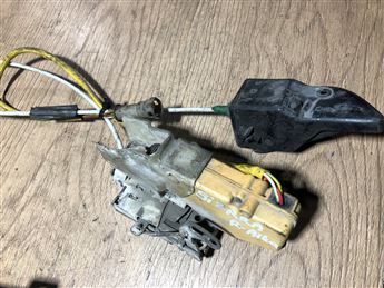 Ford Sierra Sağ Arka Kapı Kilidi (Orjinal)