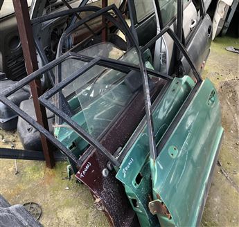 Ford Taunus 1970-1982 (Balta Burun) Sağ Arka Kapı